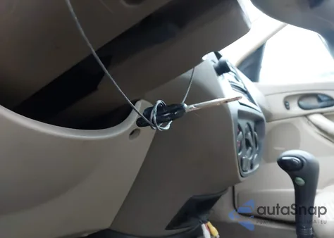 2006 Ford Focus Zx4 from USA, damaged, VIN 1FAHP34N26W210827